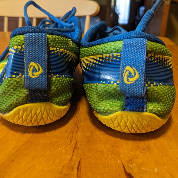 TSLA Bare Trek running shoes - Picture 3 of 8